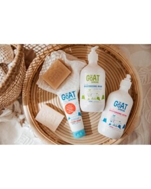 The Goat Skincare Pure Goat's Milk Soap Bar with Chia Seed Oil, Suitable for Dry, Itchy and Sensitive Skin, Paraben Free and No Artificial Colours 100g